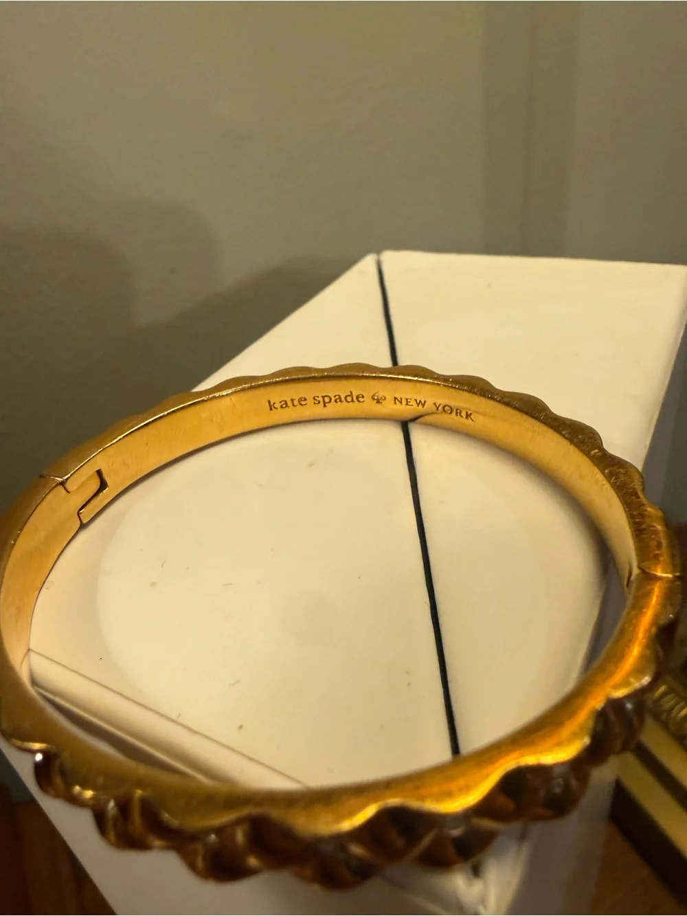 Kate Spade Rose Gold CZ Crystal quilted hinged bangle bracelet - Picture 3 of 9